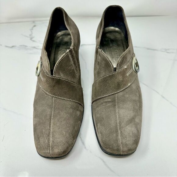 La Canadienne Suede Heels- Size 7.5 - Picture 3 of 15